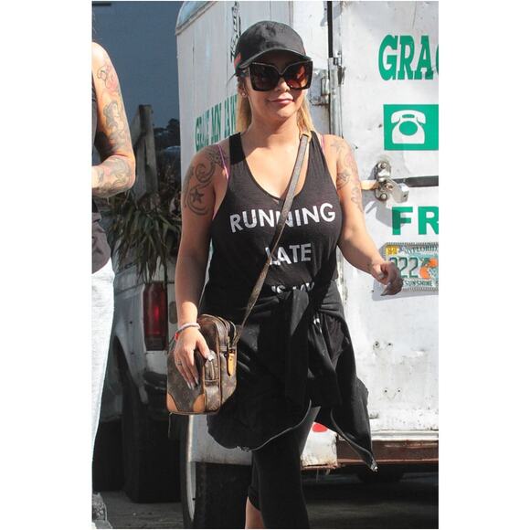 Louis Vuitton Amazon Crossbody Shoulder Bag Brown Tan LV Monogram Vintage Y2K - Picture 11 of 13